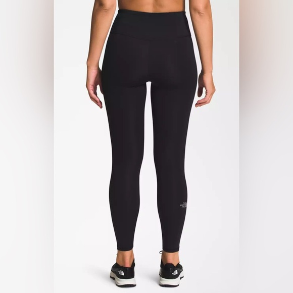 NWT The North Face Elevation 7/8 Legging- Women’s Small - Picture 2 of 8